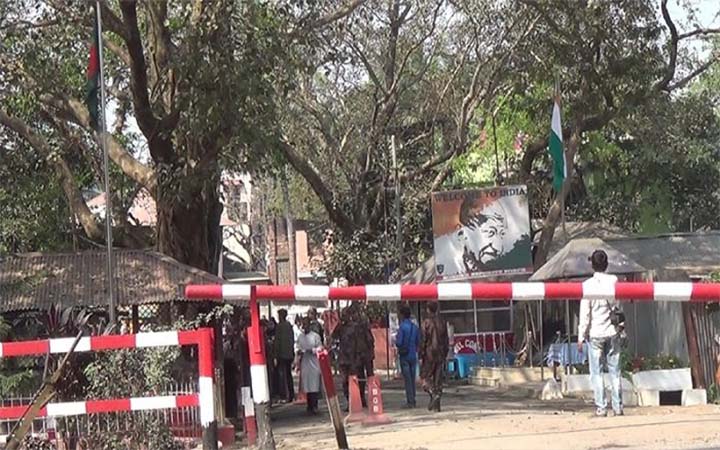 হিলি বন্দরে পণ্য আমদানি-রপ্তানি বন্ধ